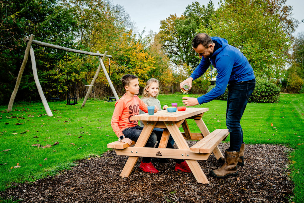 Houtmoat Douglas kindertafel