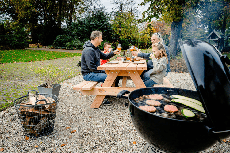 Douglas picknicktafel - heerlijk genieten tijdens de BBQ